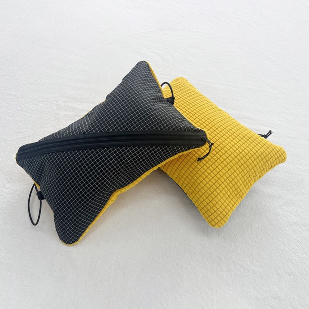 소프트 2-in-1 베개 보관 가방 레트로 컬러 그리드 - Camp Pillow Compressible 리뷰 및 가격