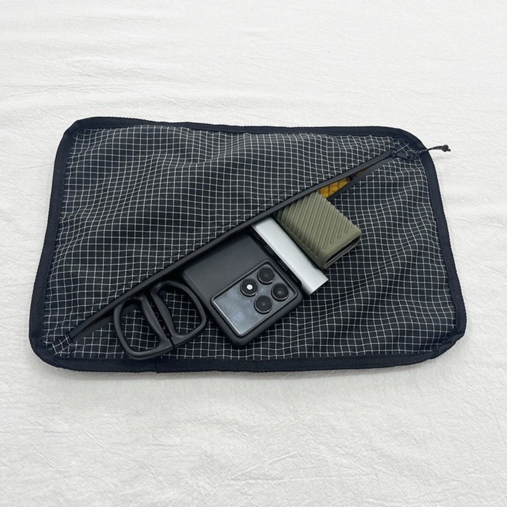 소프트 2-in-1 베개 보관 가방 레트로 컬러 그리드 - Camp Pillow Compressible 리뷰 및 가격